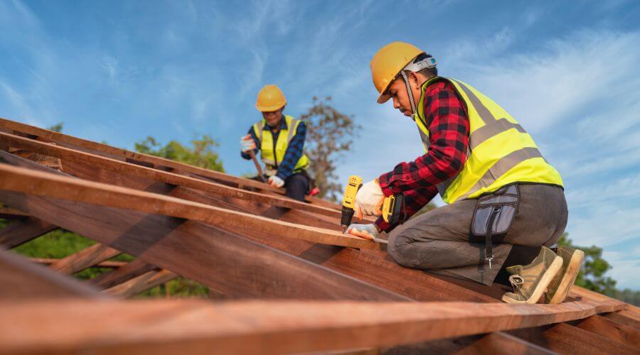 Professional Flat Roofing Installation services in Girdler, KY